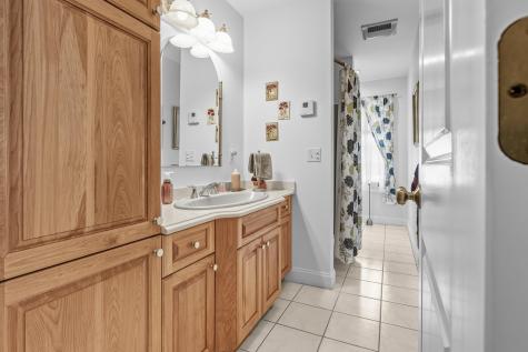 6 Midnight Way Gorham ME 04038