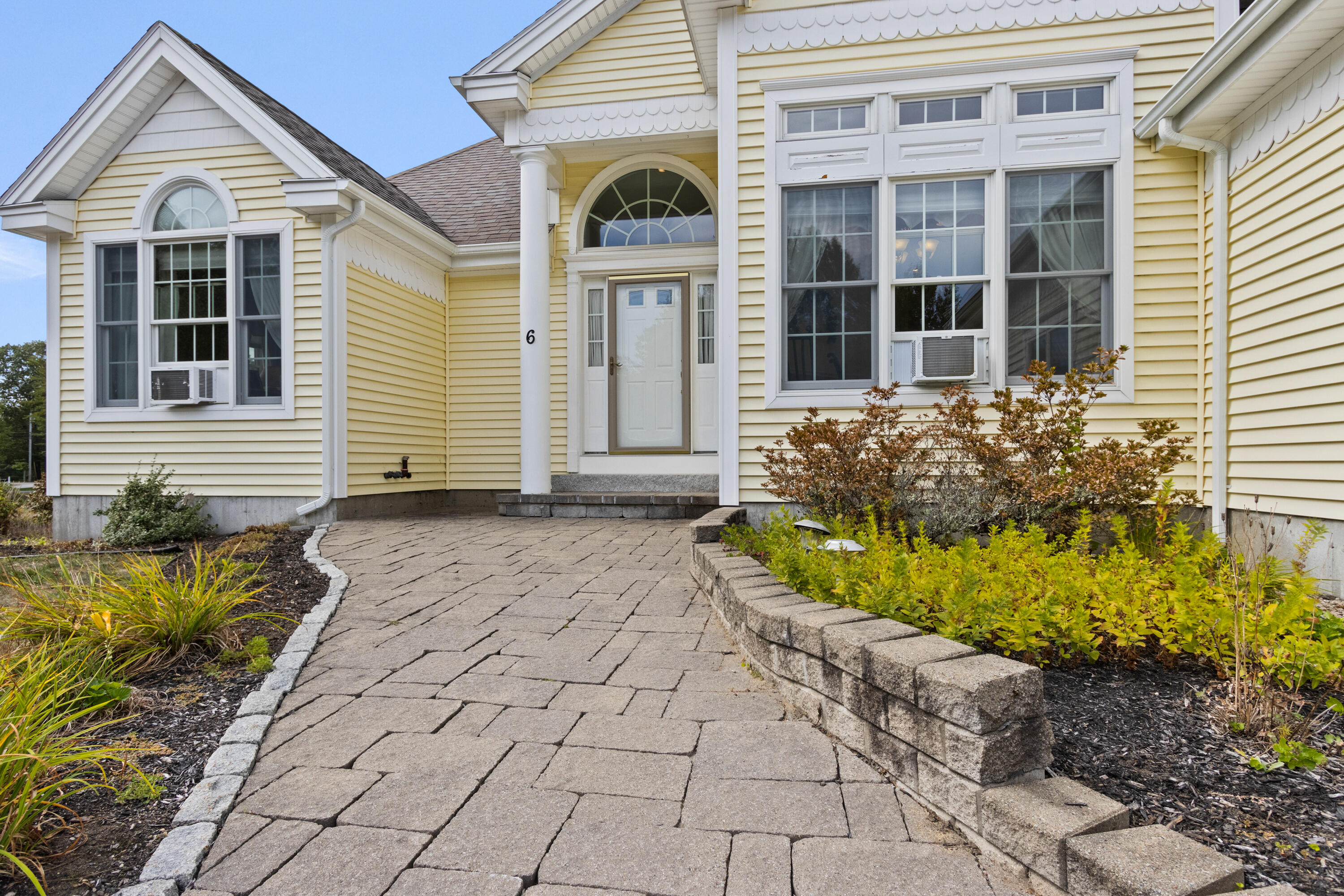 6 Midnight Way Gorham ME 04038