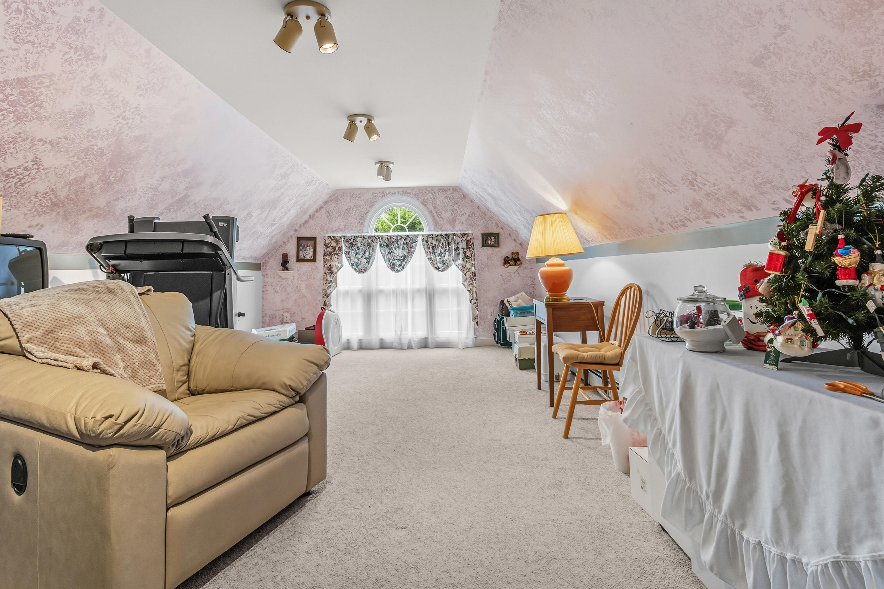 6 Midnight Way Gorham ME 04038