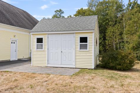 6 Midnight Way Gorham ME 04038