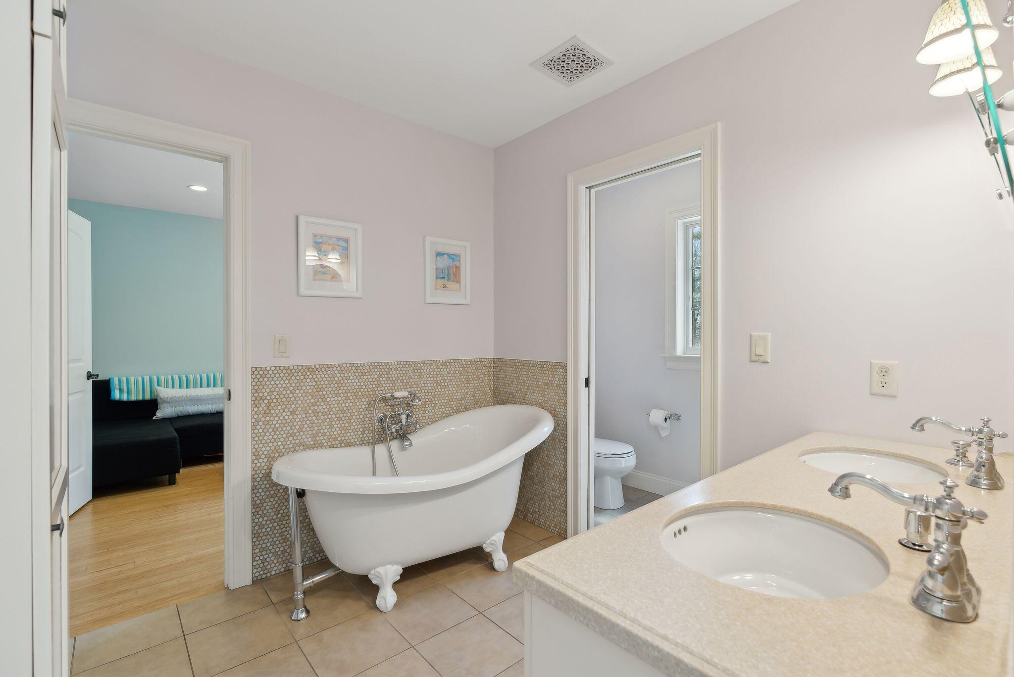 1 Cardinal Lane Cape Elizabeth ME 04107