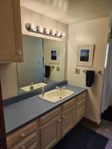 18 Emmons Road Livermore ME 04253