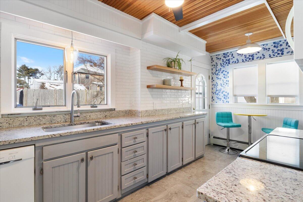 10 Lower Beach Road Saco ME 04072