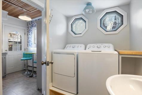 10 Lower Beach Road Saco ME 04072