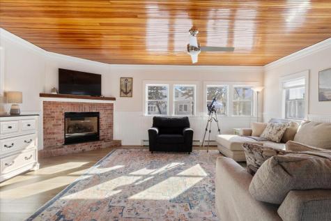 10 Lower Beach Road Saco ME 04072