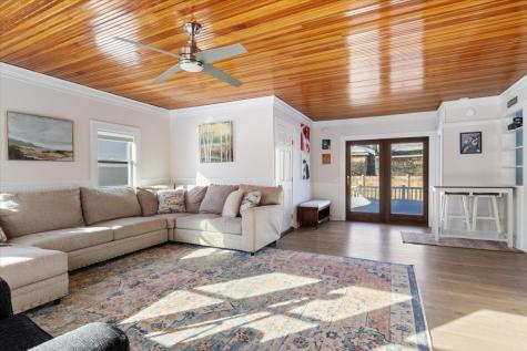 10 Lower Beach Road Saco ME 04072