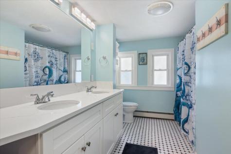 10 Lower Beach Road Saco ME 04072