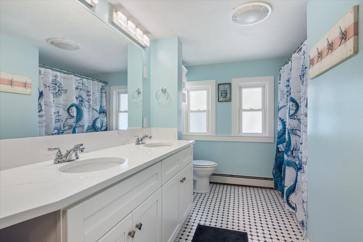 10 Lower Beach Road Saco ME 04072