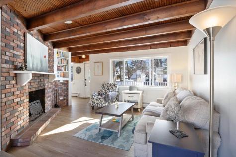 10 Lower Beach Road Saco ME 04072