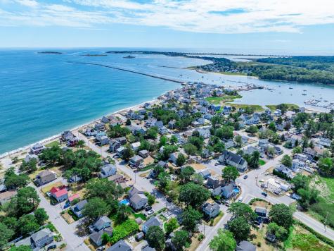 10 Lower Beach Road Saco ME 04072