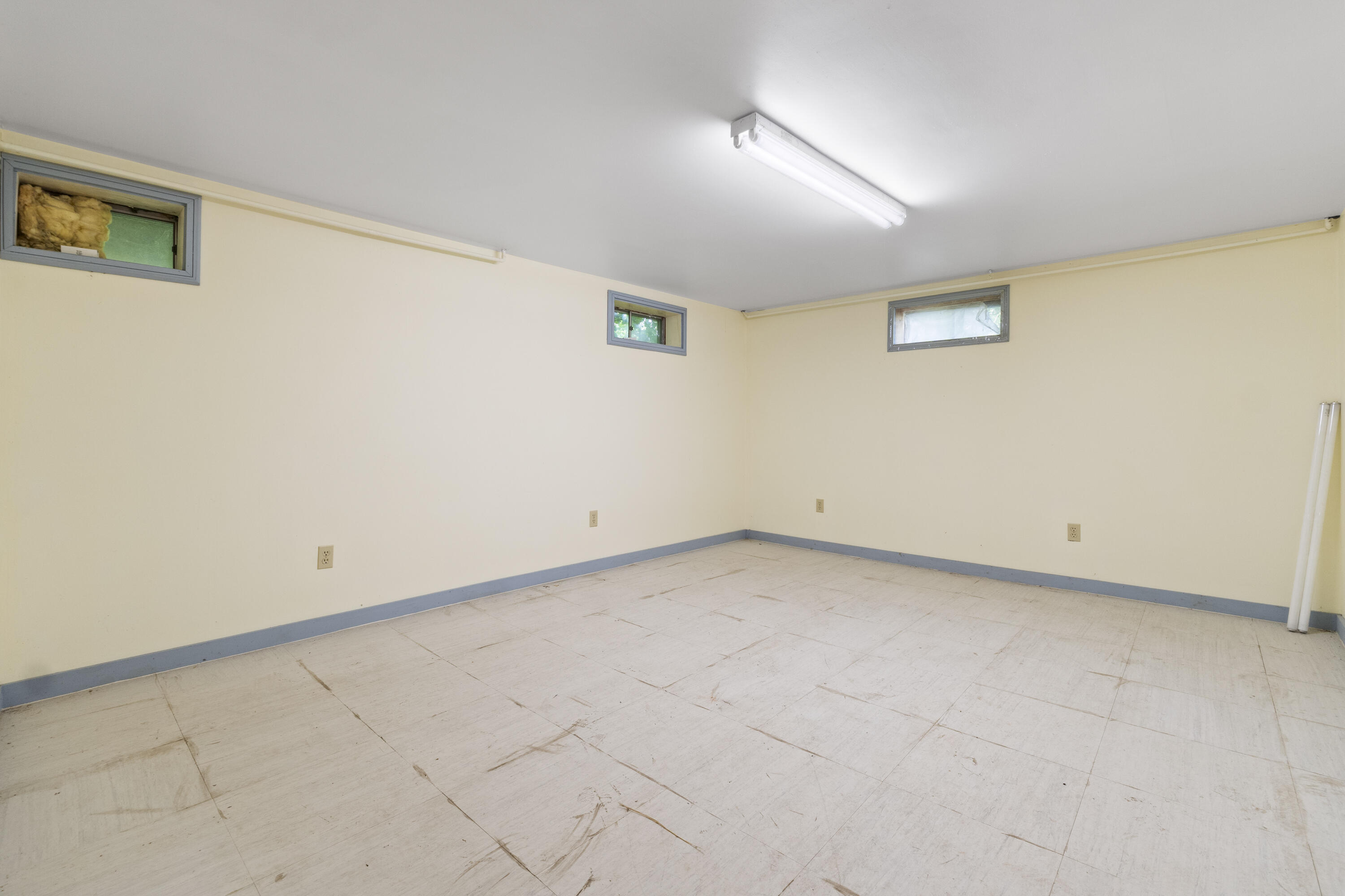 19 Windy Meadows Drive Manchester ME 04351