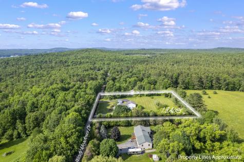 19 Windy Meadows Drive Manchester ME 04351