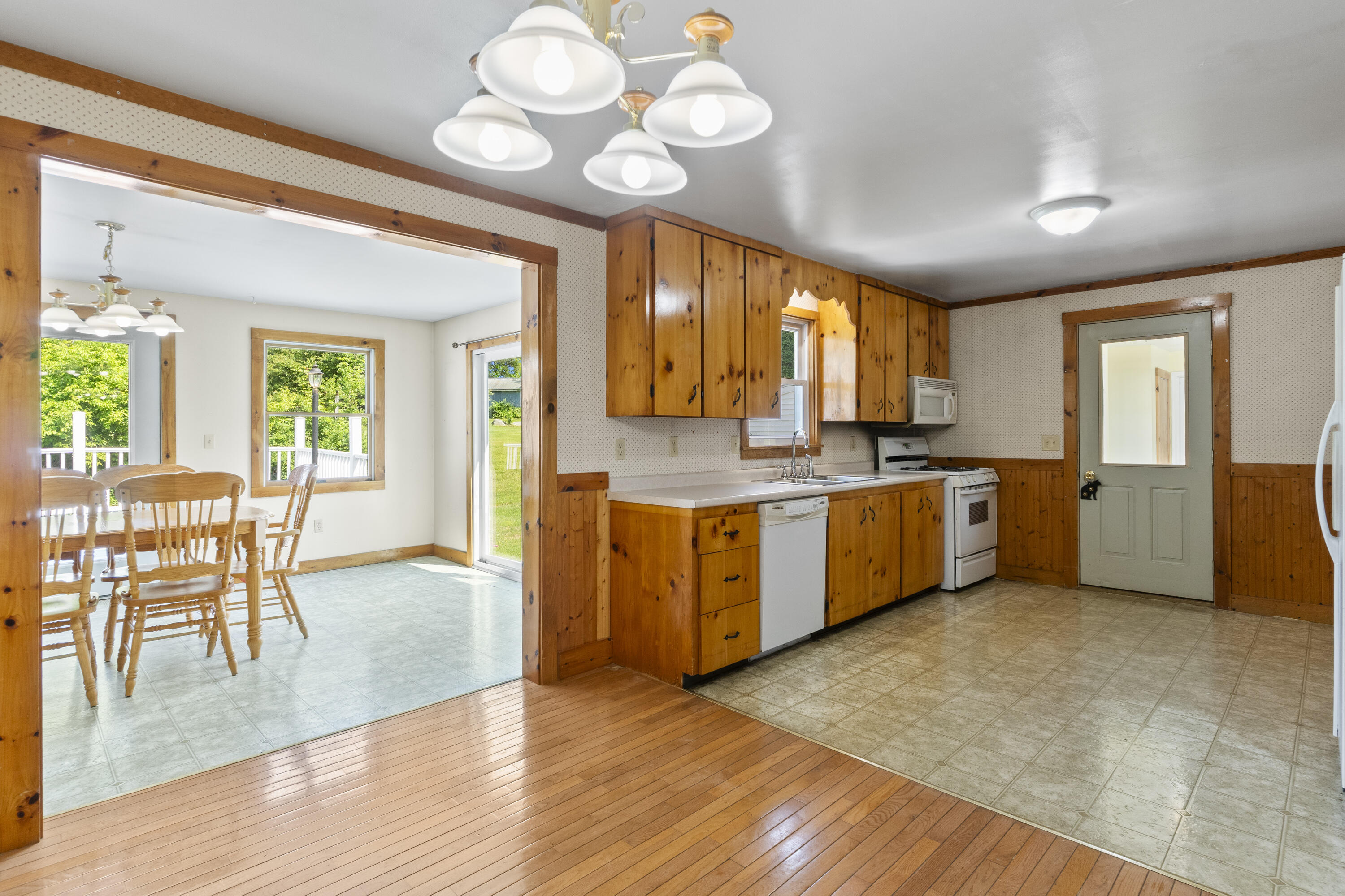 19 Windy Meadows Drive Manchester ME 04351