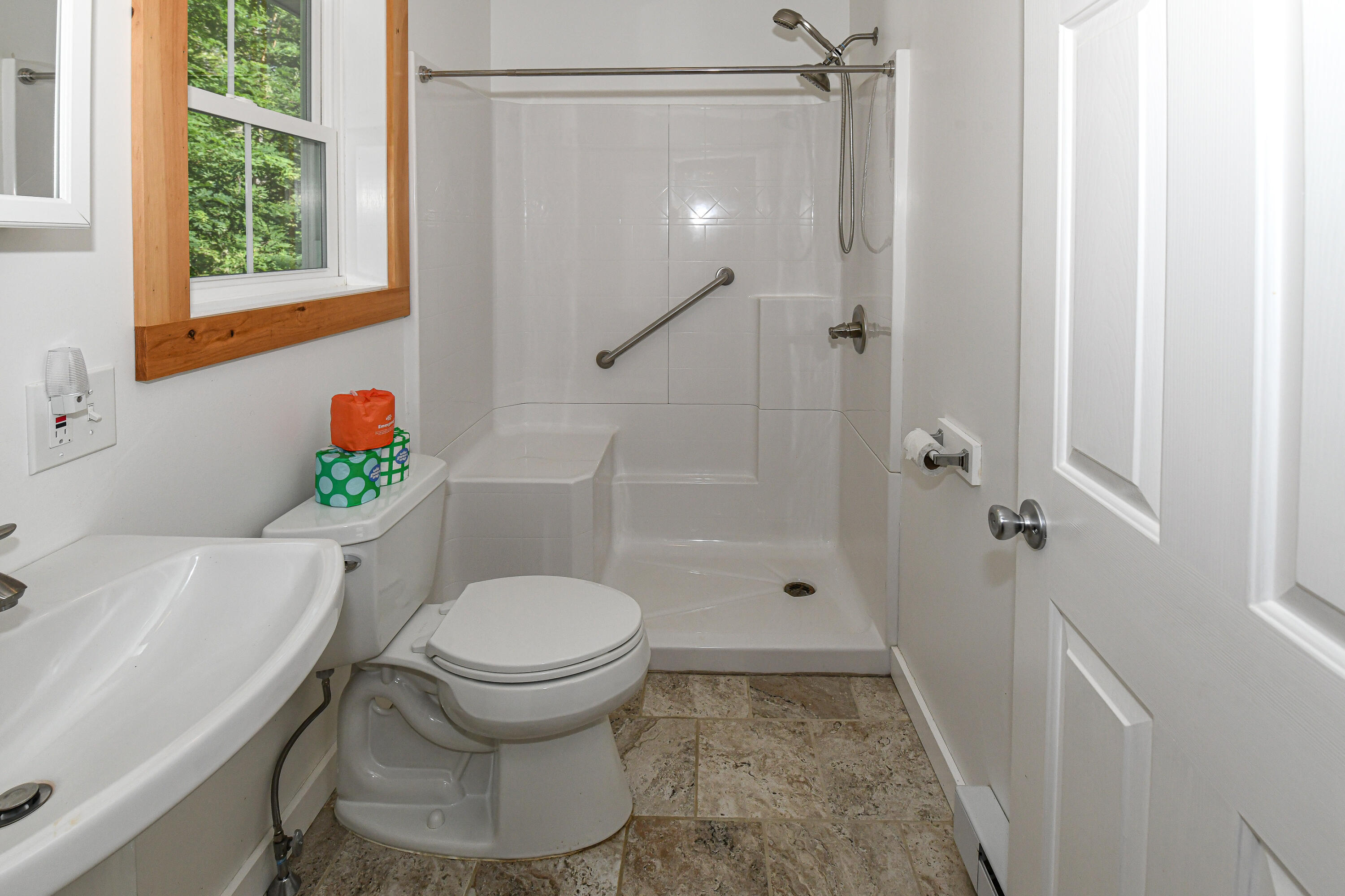 16 Dawes Hill Road Harrison ME 04040