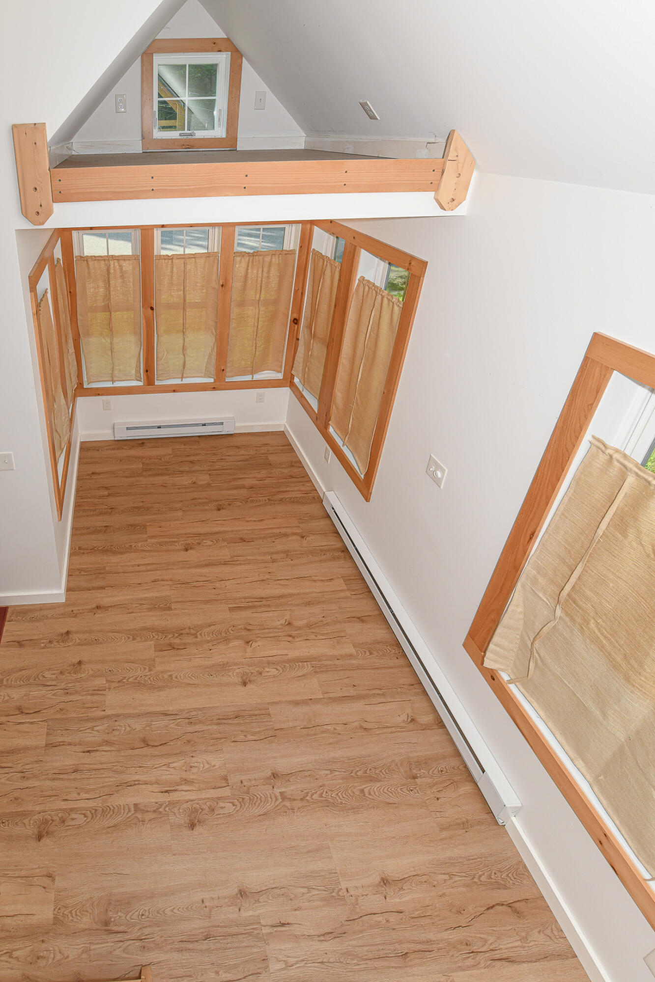 16 Dawes Hill Road Harrison ME 04040