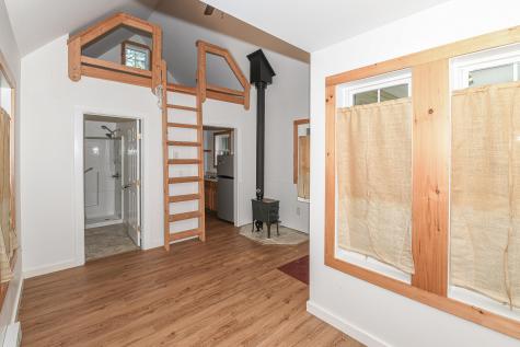 16 Dawes Hill Road Harrison ME 04040