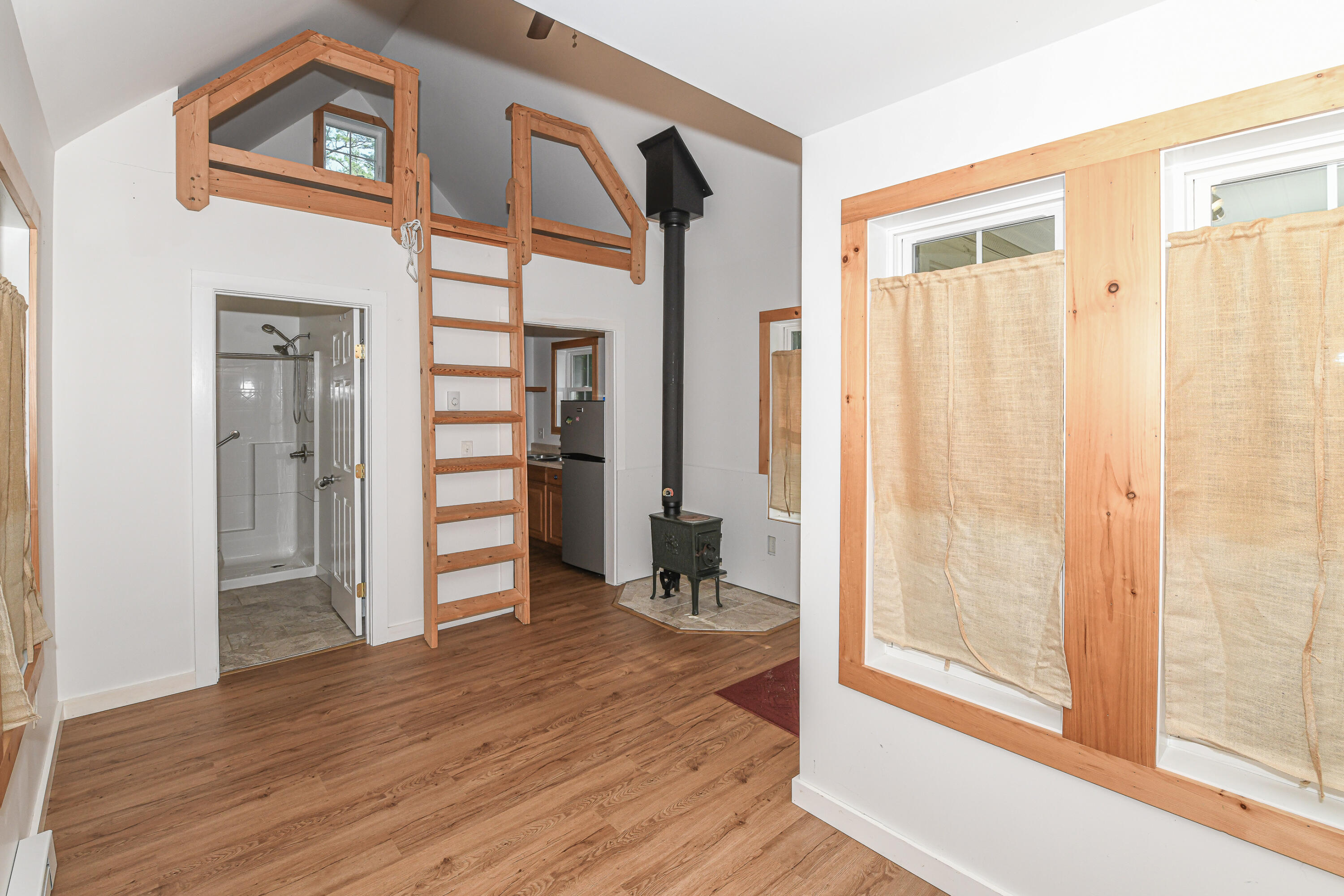 16 Dawes Hill Road Harrison ME 04040