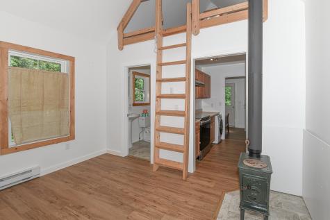 16 Dawes Hill Road Harrison ME 04040
