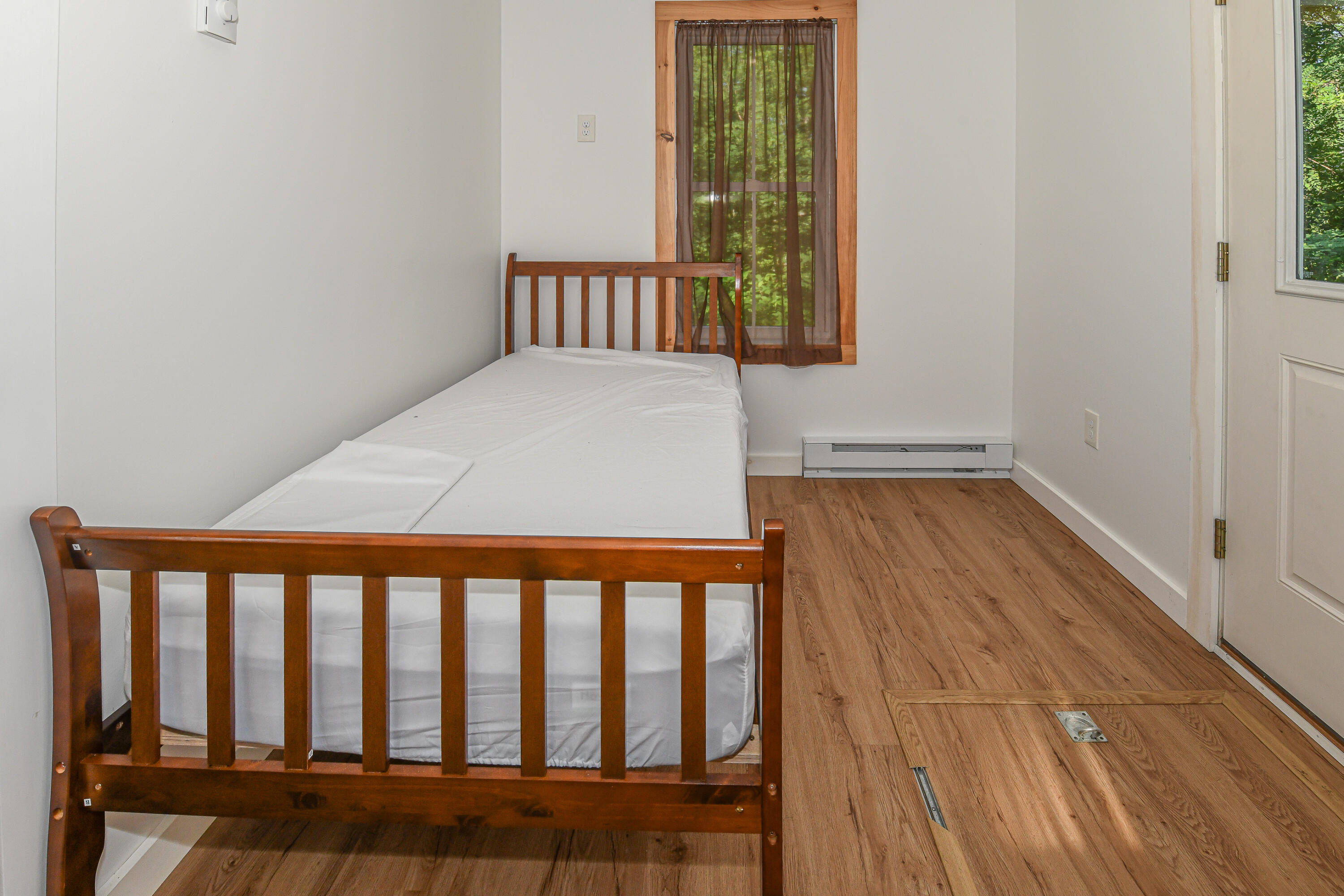 16 Dawes Hill Road Harrison ME 04040