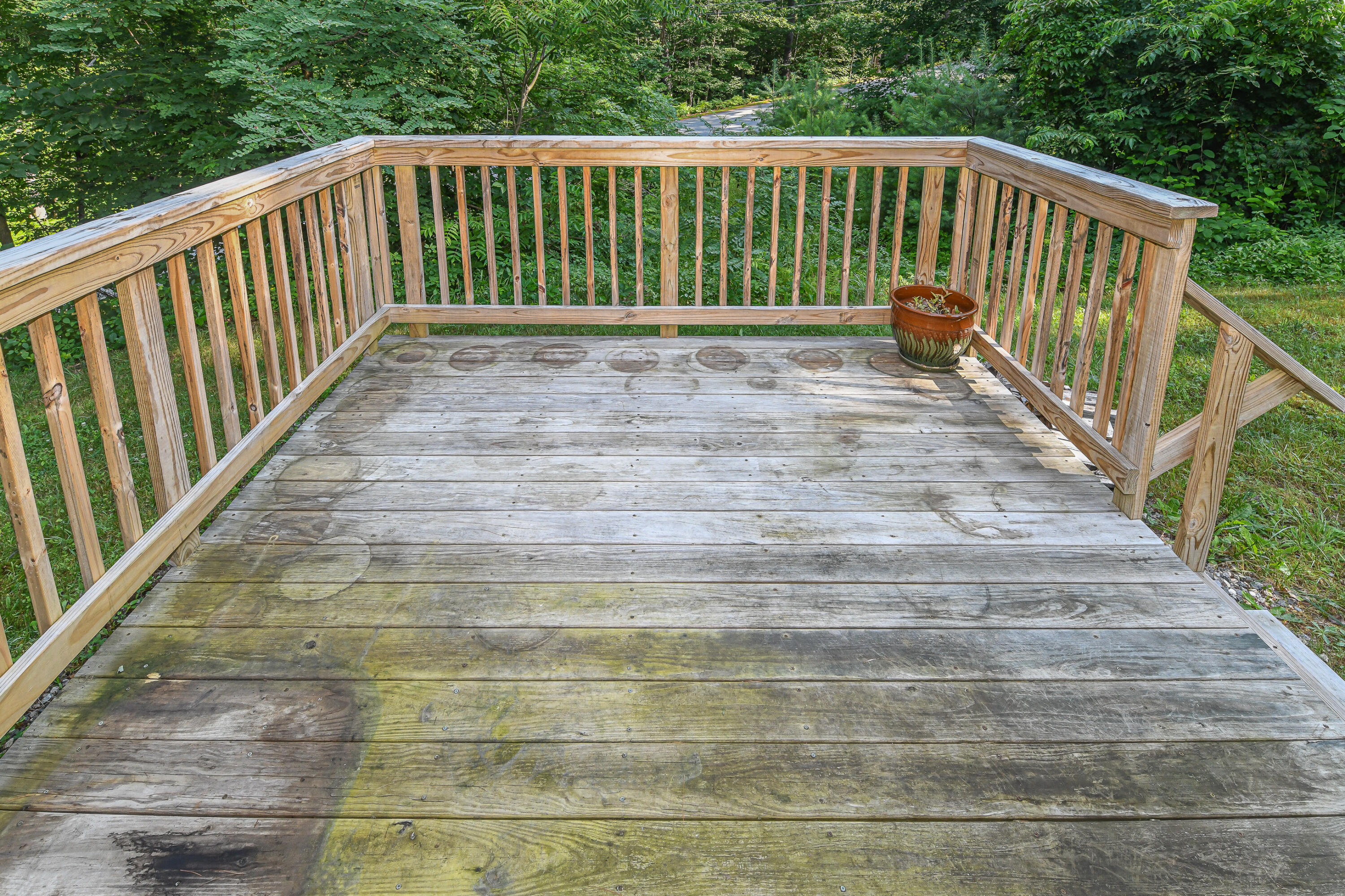 16 Dawes Hill Road Harrison ME 04040