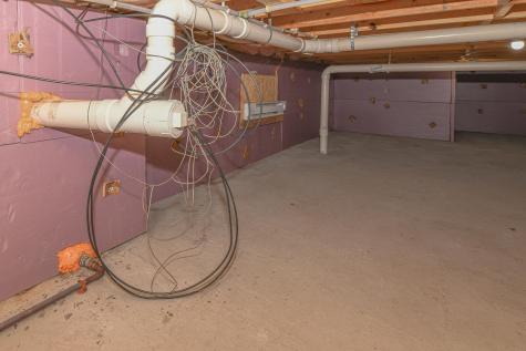 16 Dawes Hill Road Harrison ME 04040