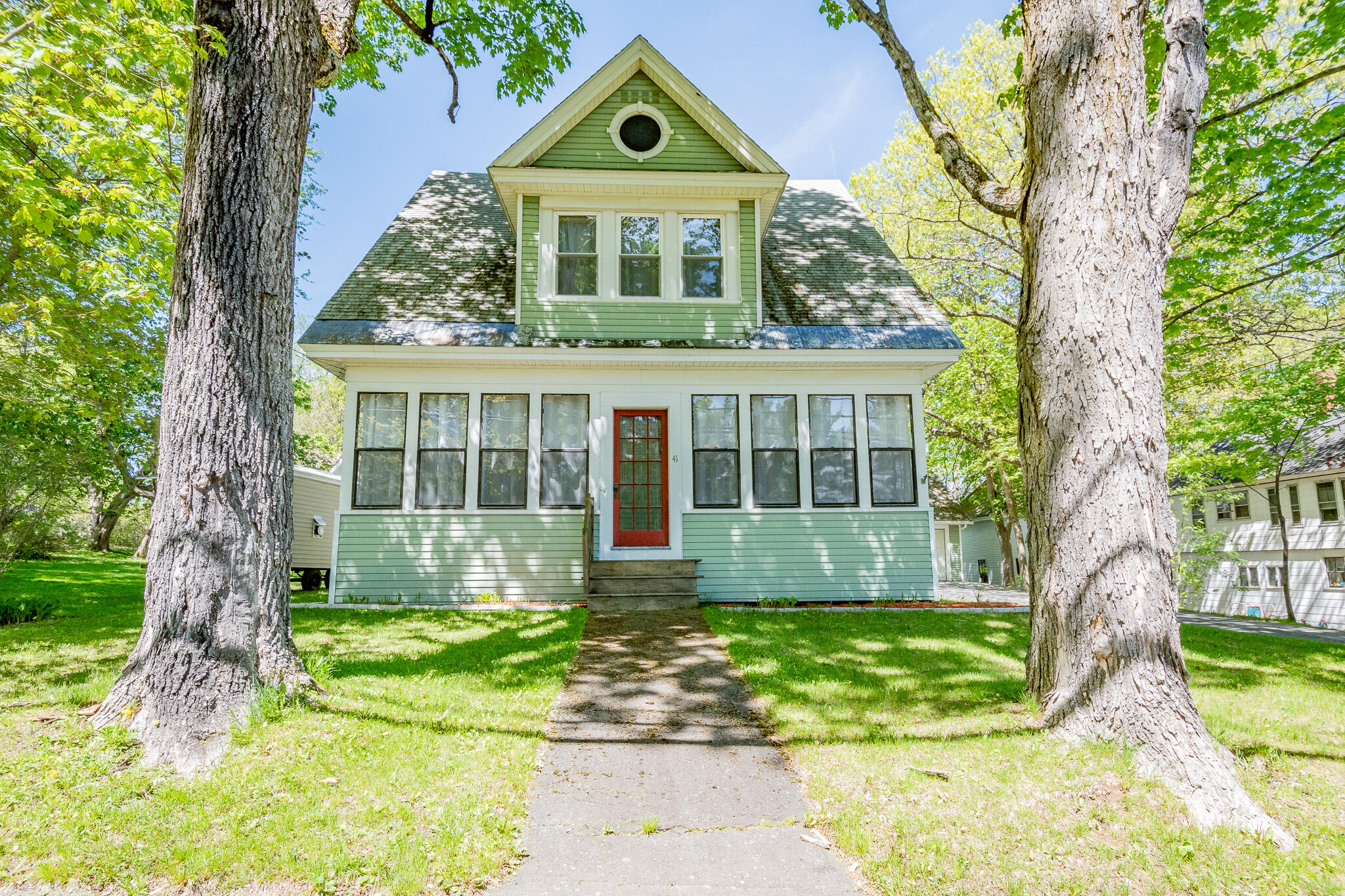 41 High Street Guilford ME 04443