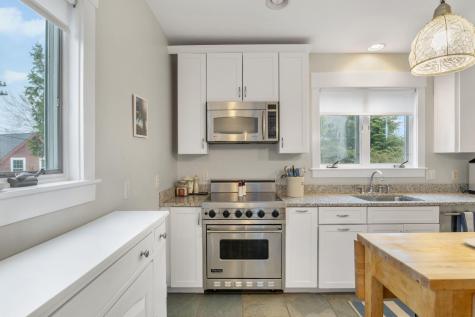 4 Oak Street Kennebunk ME 04043