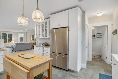 4 Oak Street Kennebunk ME 04043
