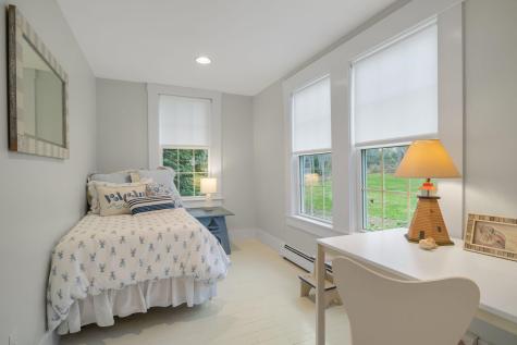 4 Oak Street Kennebunk ME 04043