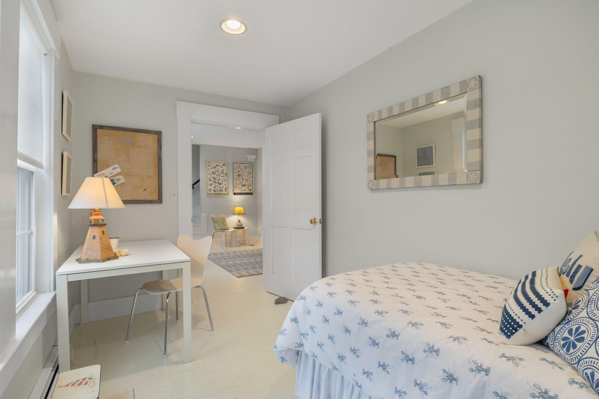 4 Oak Street Kennebunk ME 04043