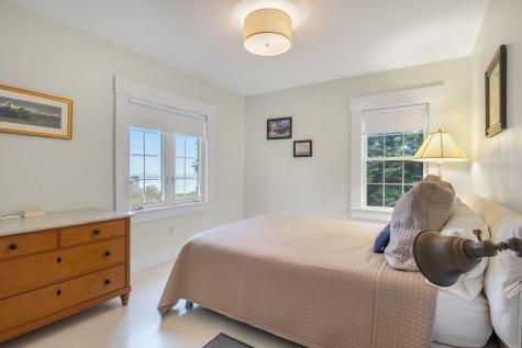 4 Oak Street Kennebunk ME 04043