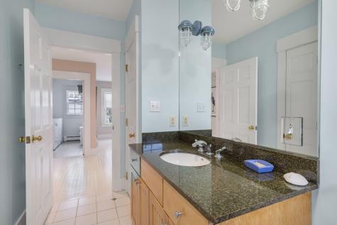 4 Oak Street Kennebunk ME 04043