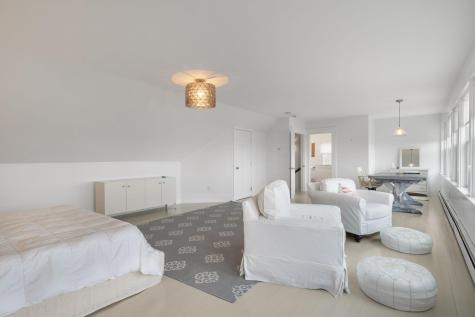 4 Oak Street Kennebunk ME 04043