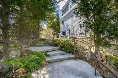 4 Oak Street Kennebunk ME 04043