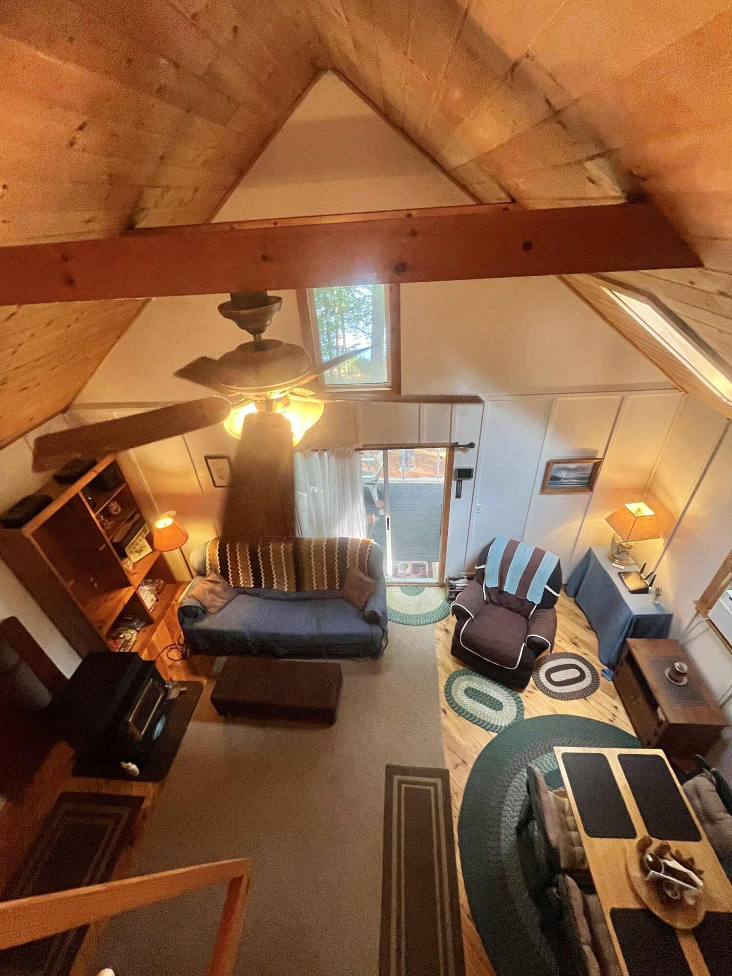 24 Hill Lane Beddington ME 04622