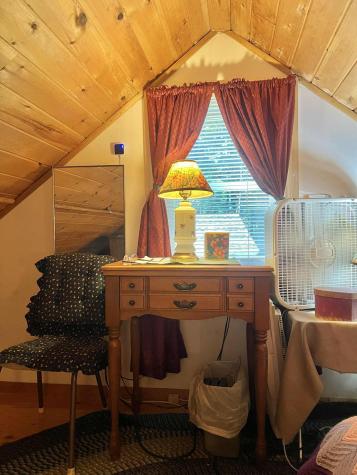 24 Hill Lane Beddington ME 04622