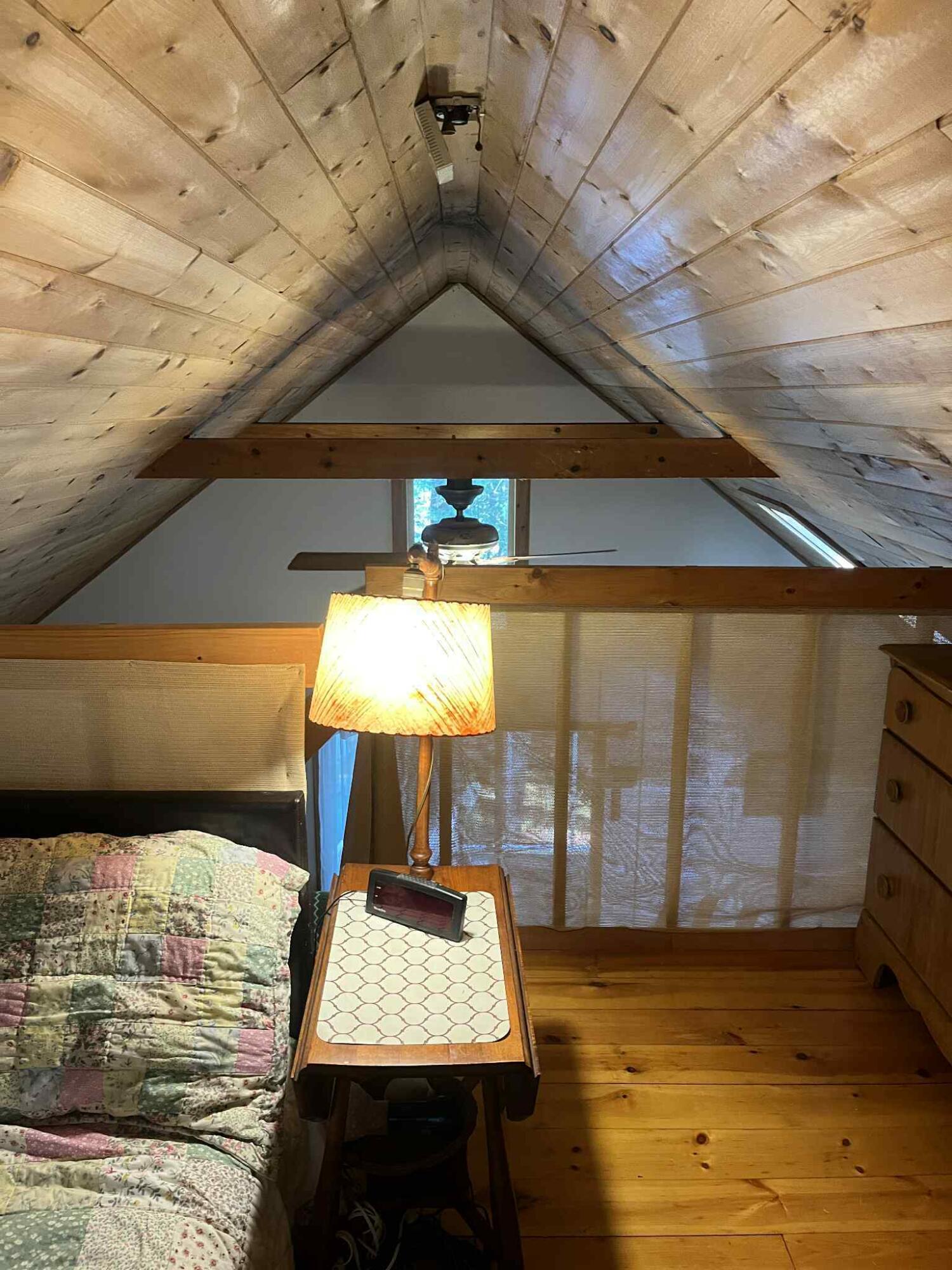 24 Hill Lane Beddington ME 04622