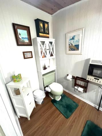 24 Hill Lane Beddington ME 04622