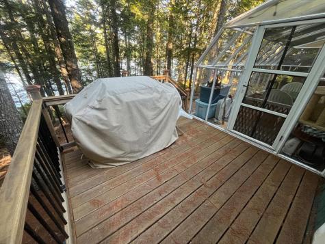 24 Hill Lane Beddington ME 04622