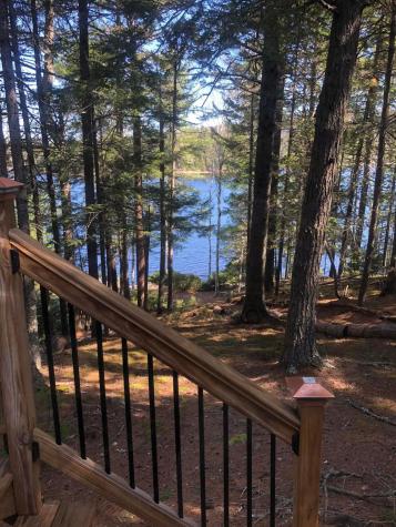 24 Hill Lane Beddington ME 04622