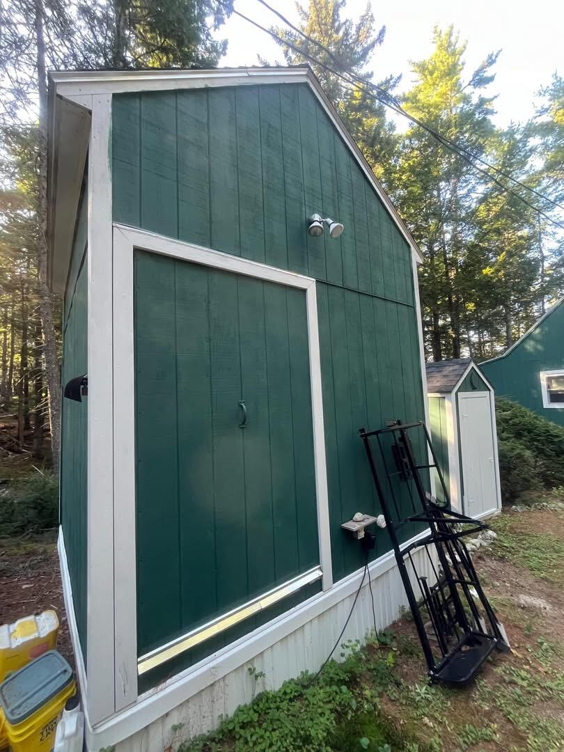 24 Hill Lane Beddington ME 04622