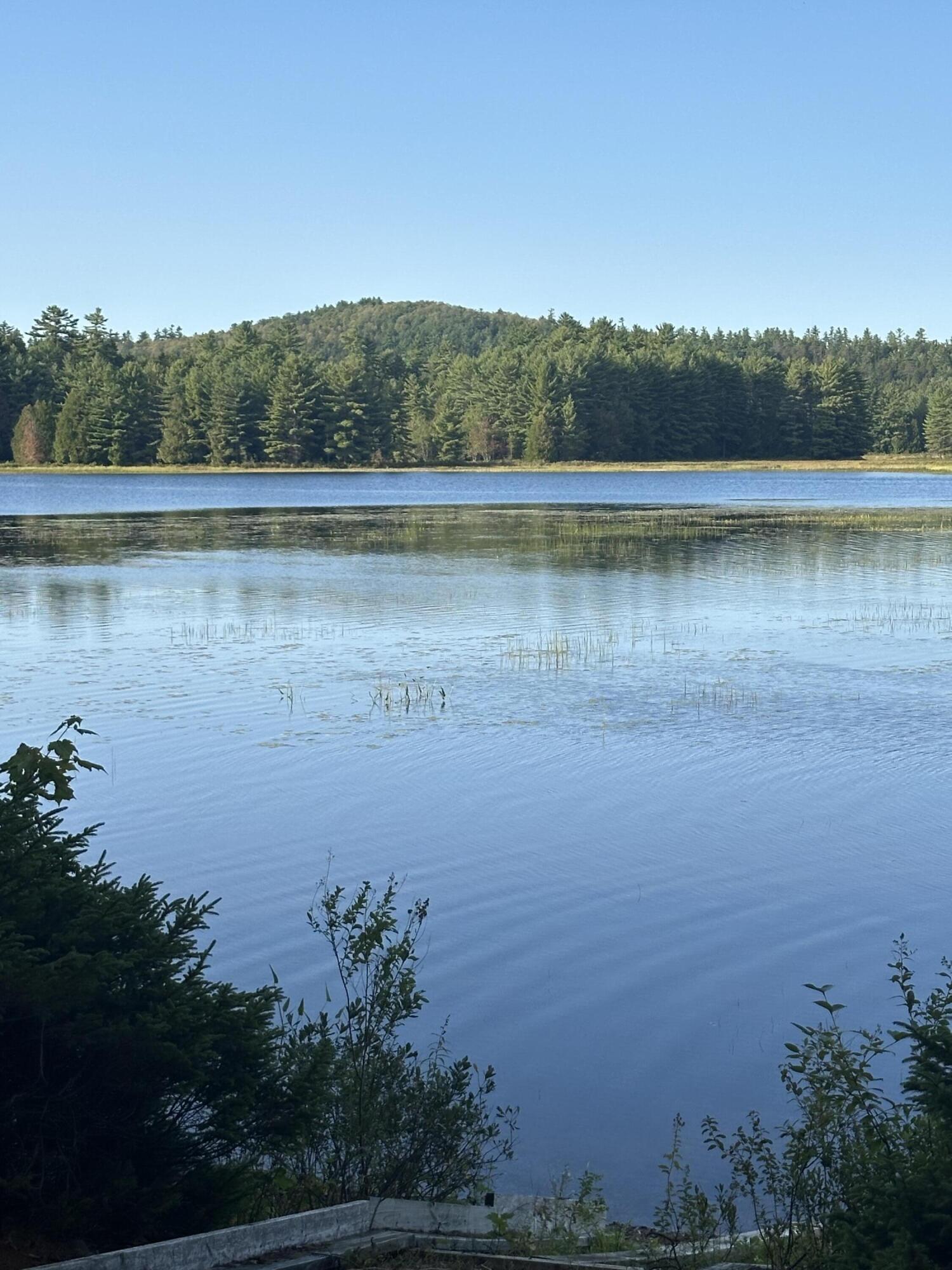 24 Hill Lane Beddington ME 04622