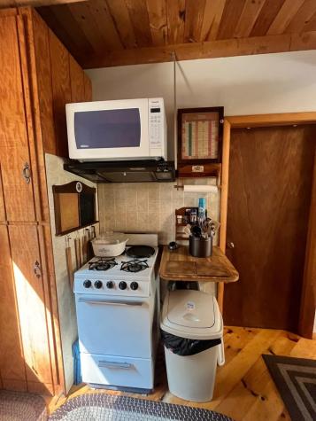 24 Hill Lane Beddington ME 04622