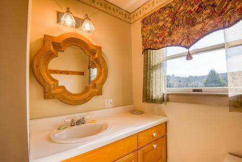 208 Old County Road Dallas Plt ME 04970