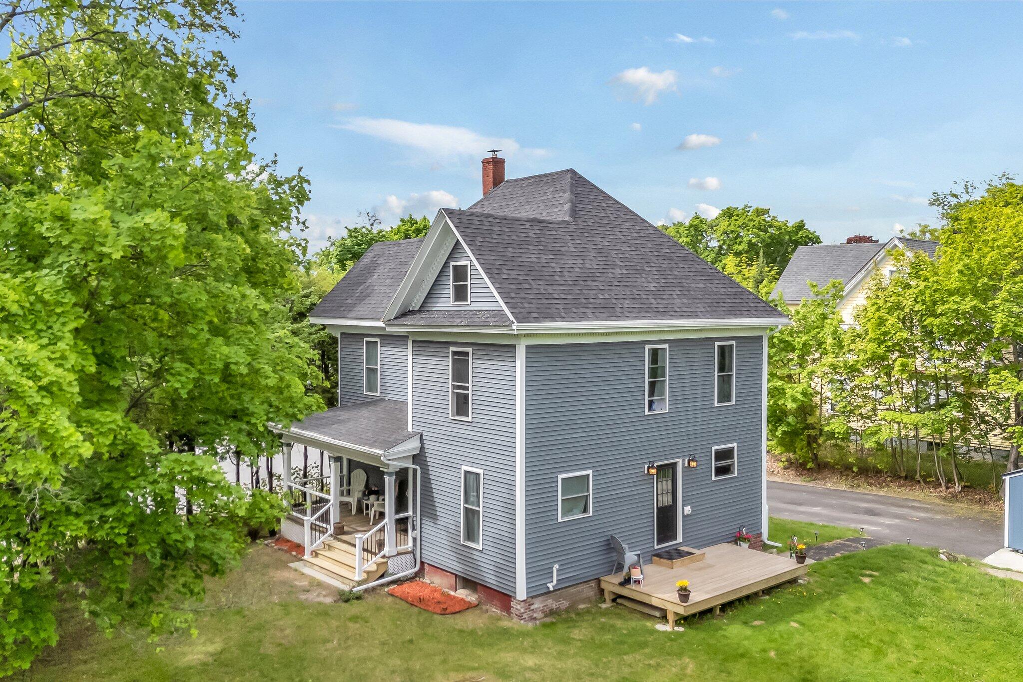 727 Hammond Street Bangor ME 04401