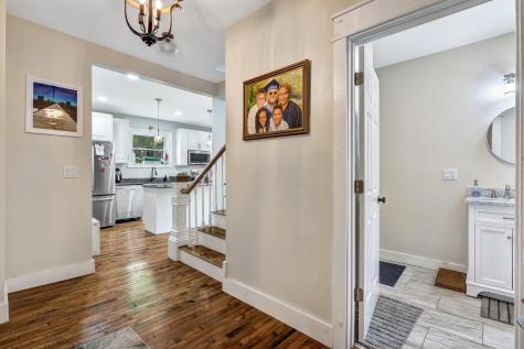 727 Hammond Street Bangor ME 04401