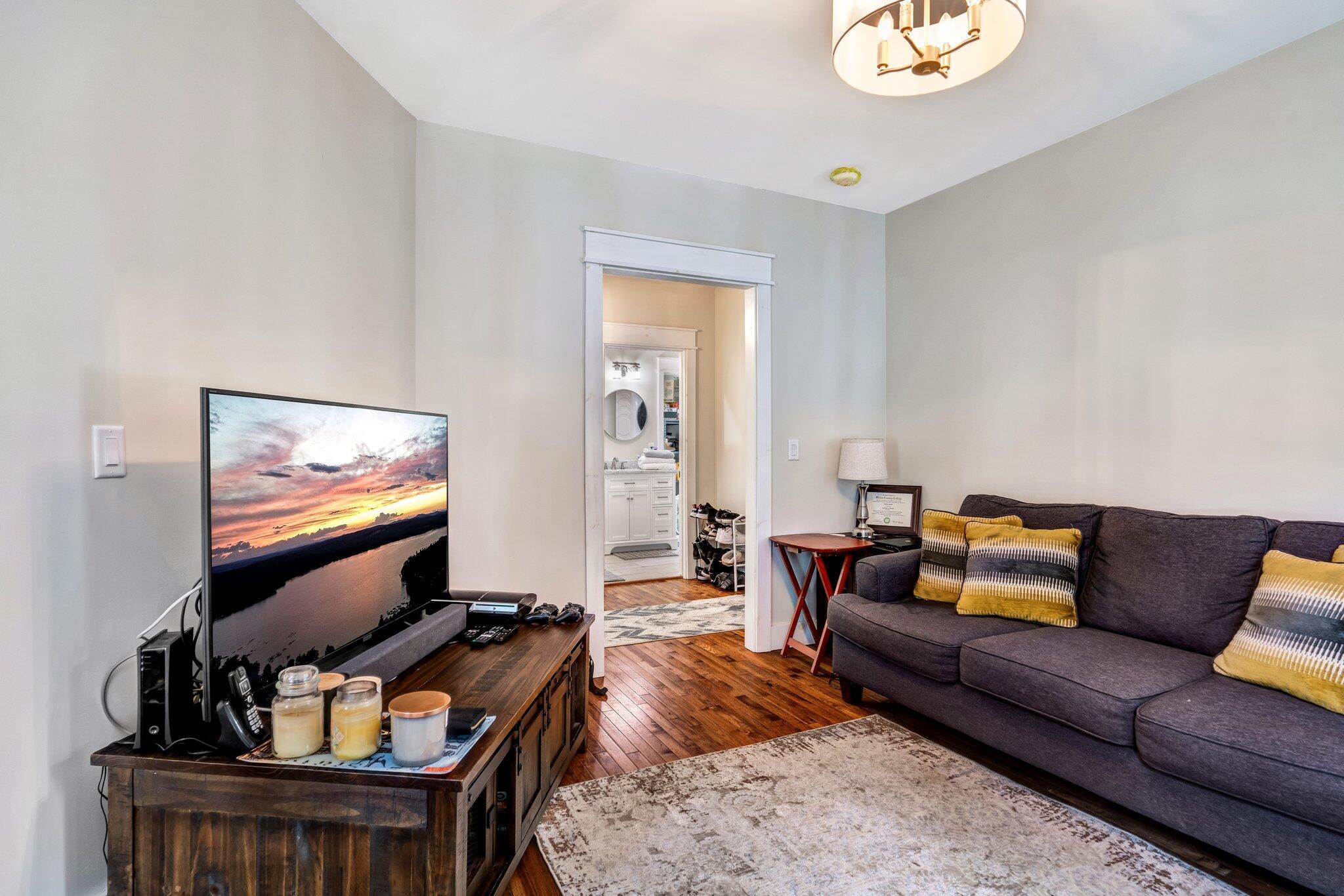 727 Hammond Street Bangor ME 04401