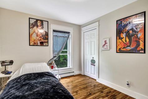 727 Hammond Street Bangor ME 04401