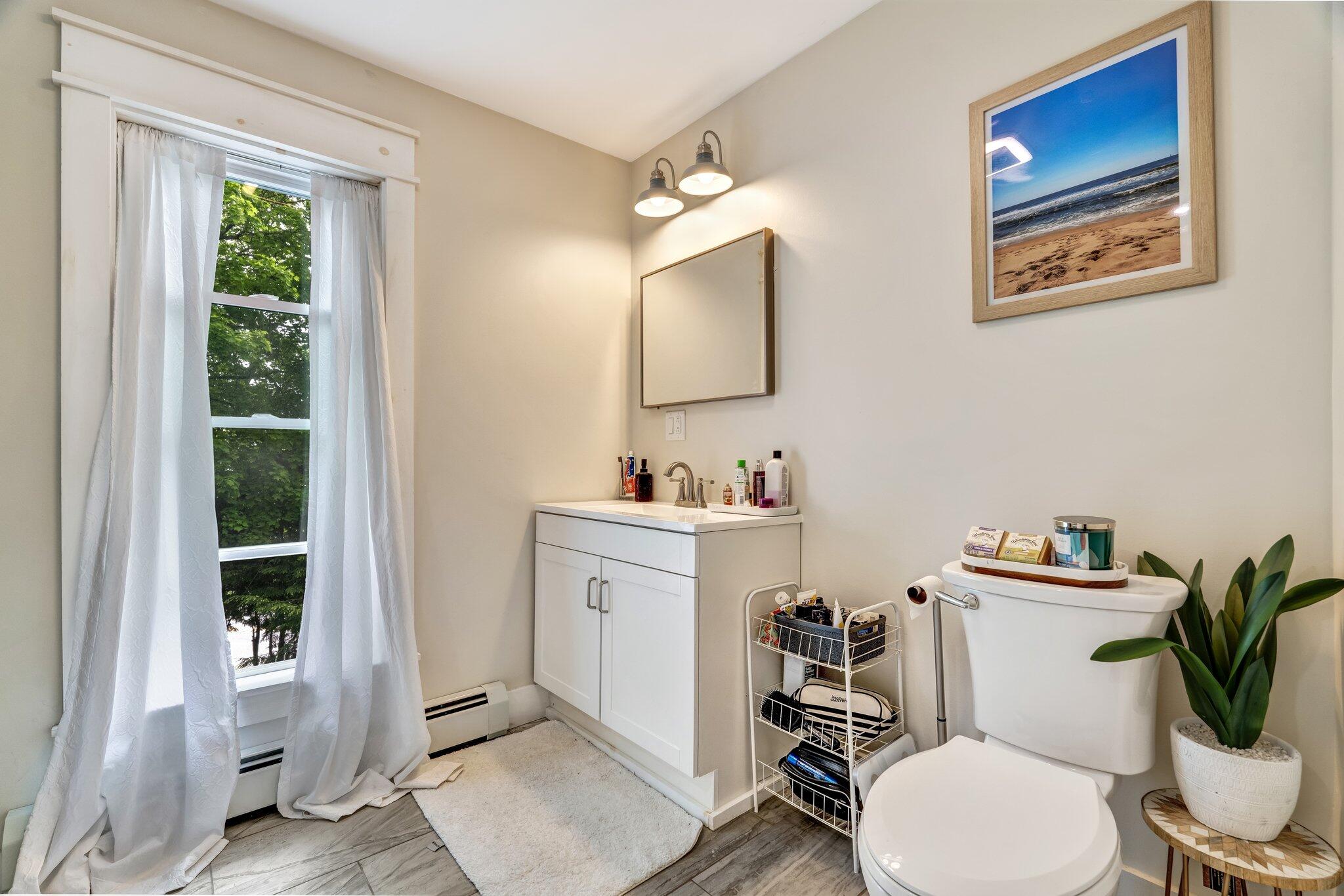 727 Hammond Street Bangor ME 04401