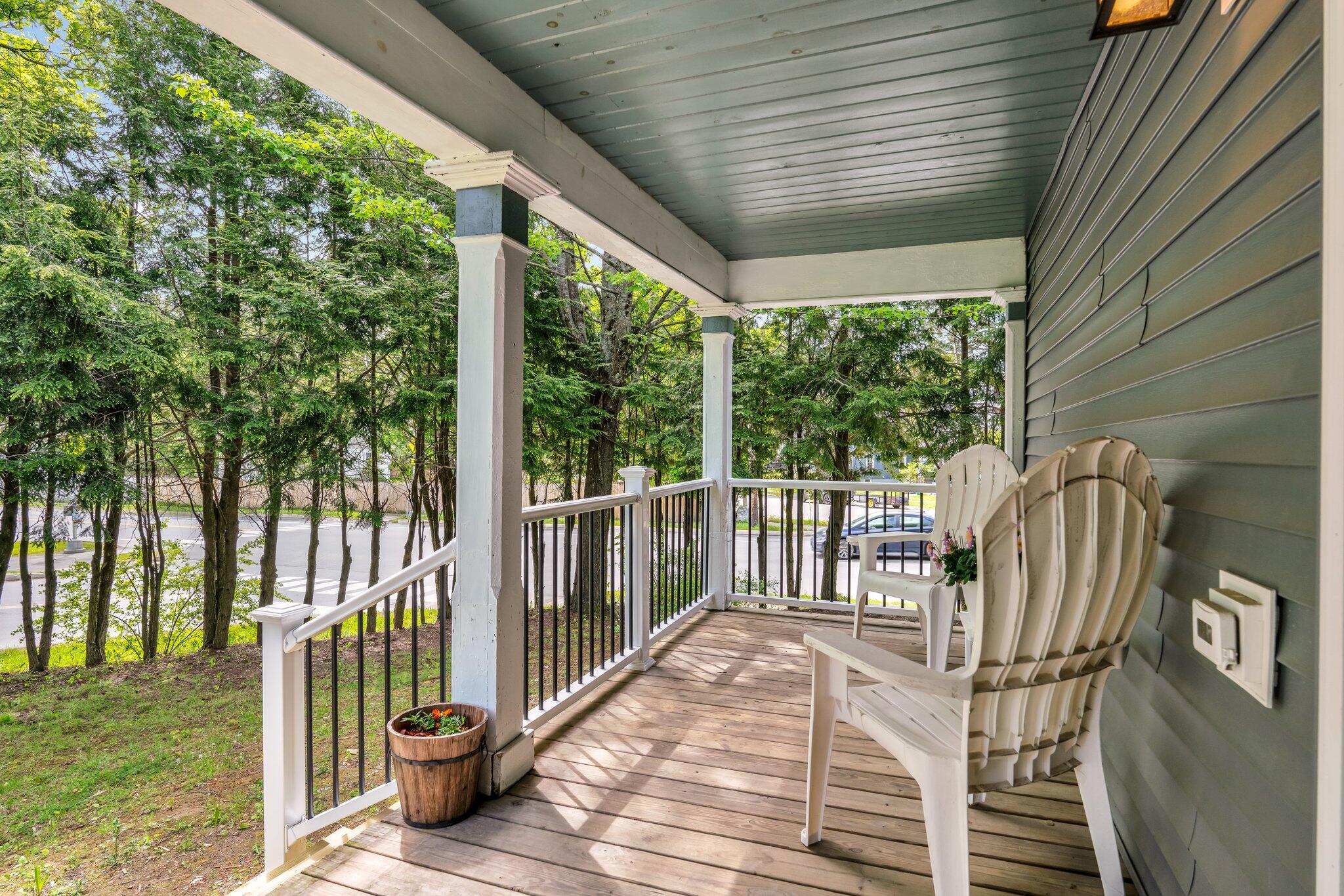 727 Hammond Street Bangor ME 04401